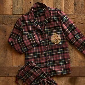 Harry Potter- Hogwarts™ Plaid Organic Pajama Set- PB teen